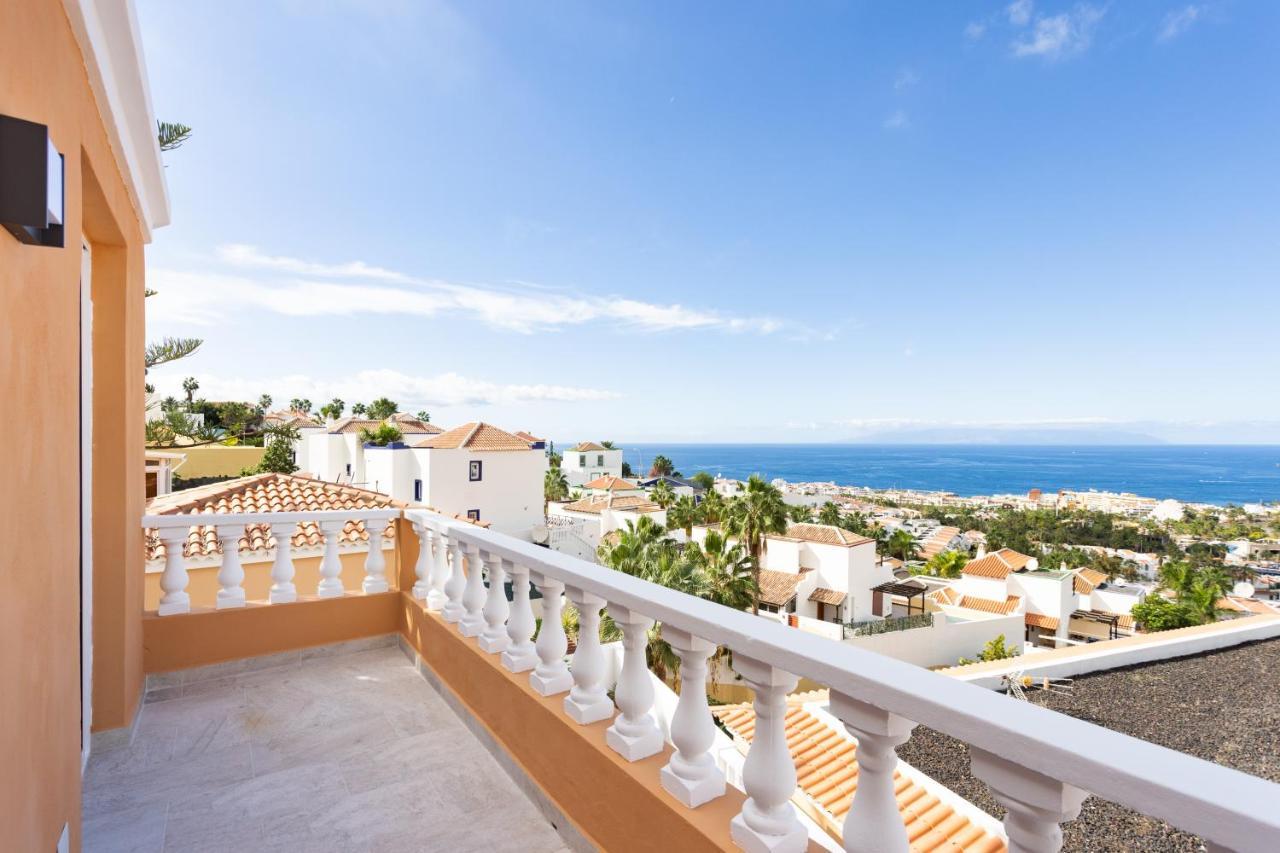 Elysium Ocean Villa Адехе Екстер'єр фото